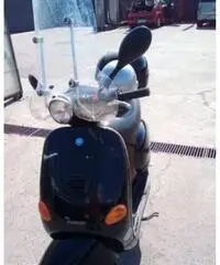 Piaggio Vespa 50 ET2 - 1998 Piaggio Vespa 50 ET2 - 1998