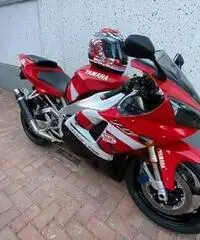 Yamaha r1 Yamaha r1