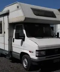 Autocaravan mansardato Autocaravan mansardato