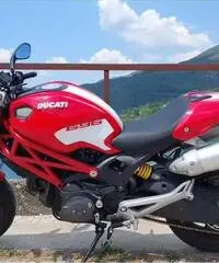 Ducati Monster 696 Plus Ducati Monster 696 Plus
