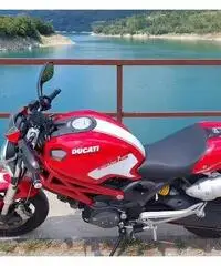 Ducati Monster 696 Plus Ducati Monster 696 Plus