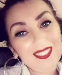 Operatrice Socio Sanitaria Operatrice Socio Sanitaria