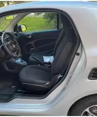 Smart fortwo Passion benzina euro 6 automatica