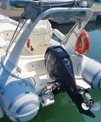 Gommone 6 metri con motore 40-70 4 tempi Mercury