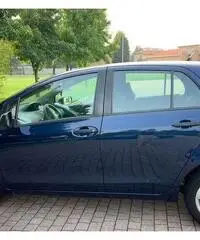 TOYOTA Yaris 1.3 benzina unico proprietario perfet TOYOTA Yaris 1.3 benzina unico proprietario perfet