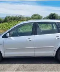 VOLKSWAGEN Polo 1.9/101CV TDI 5p. Highline VOLKSWAGEN Polo 1.9/101CV TDI 5p. Highline