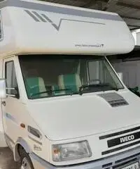 Camper mobilvetta su iveco daily 2800 cc