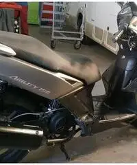 Kymco Agility 150 R16 con Paravento Kymco Agility 150 R16 con Paravento