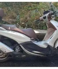 Piaggio Beverly 300 - 2017 Piaggio Beverly 300 - 2017