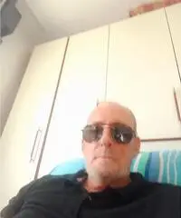 Cercasi donna vera Cercasi donna vera