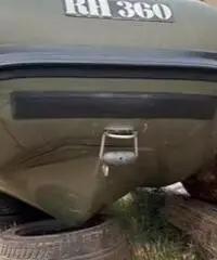 Gommone senza motore Gommone senza motore