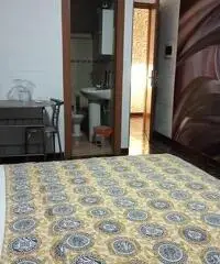 Camere Matrimoniali con bagno privato e Posto auto in garage