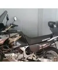 Honda XRV 750 Africa Twin - 1997 Honda XRV 750 Africa Twin - 1997