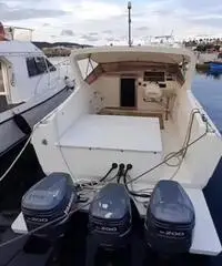 Natante con fuoribordo