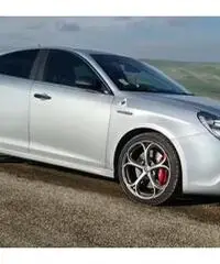 Alfa Romeo Giulietta QV quadrifoglio Verde Alfa Romeo Giulietta QV quadrifoglio Verde