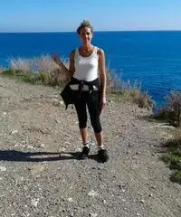 Cameriera di sala e barista vitto e alloggio Cameriera di sala e barista vitto e alloggio