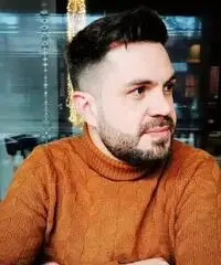 Magazziniere, impiegato, operaio Magazziniere, impiegato, operaio