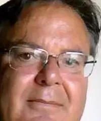 Avvocato iscrtitto all'Albo/legale-notarile Avvocato iscrtitto all'Albo/legale-notarile