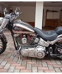 Harley-Davidson Breakout C.V.O. - 2014 Harley-Davidson Breakout C.V.O. - 2014