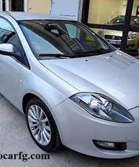 FIAT Bravo 1.6 Mjt 120cv Emotion E5 FIAT Bravo 1.6 Mjt 120cv Emotion E5