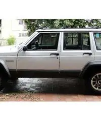 JEEP CHEROKEE - 2.1 TURBO DIESEL JEEP CHEROKEE - 2.1 TURBO DIESEL