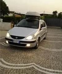 Utilitaria tata indica Utilitaria tata indica