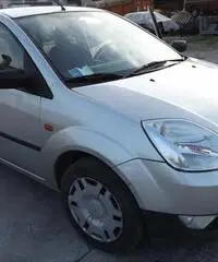 Ford Fiesta TDCi Diesel 5 porte