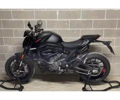 Ducati Monster plus 937 - 2021