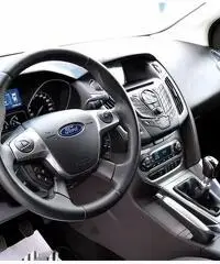 Ford focus titanium Ford focus titanium