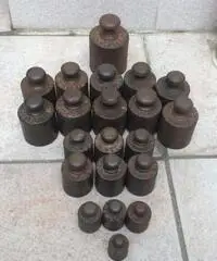 Pesi antichi ferro - Taranto Pesi antichi ferro - Taranto
