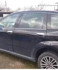 FIAT Croma (2005-2011) FIAT Croma (2005-2011)