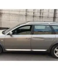 AUDI A6 Avant All Road 2.5 Tdi Quattro AUDI A6 Avant All Road 2.5 Tdi Quattro