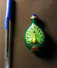 Vasetto, boccetta da profumo in metallo smaltato Liberty. - Vicenza Vasetto, boccetta da profumo in metallo smaltato Liberty. - Vicenza