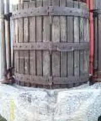 Torchio per uva antico - Bergamo Torchio per uva antico - Bergamo