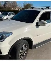 Rexton 2.0D 7 posti / Automatica / Pelle Rexton 2.0D 7 posti / Automatica / Pelle