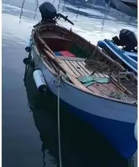 Gozzo 5 metri a motore Gozzo 5 metri a motore