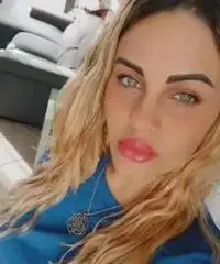 Operaia, commessa ,cameriera Operaia, commessa ,cameriera