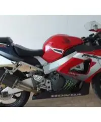 Honda CBR 900 - 2001 Honda CBR 900 - 2001