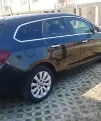 OPEL Astra - 2013