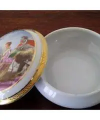 Scatolina in porcellana di Limoges - Roma