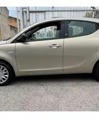 LANCIA Ypsilon 3ª serie - 2014 cv69 mod gold LANCIA Ypsilon 3ª serie - 2014 cv69 mod gold