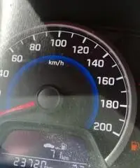 HYUNDAI i10 2ª serie - 2015