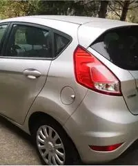 Ford Fiesta 1.5 Tdci 75cv Ford Fiesta 1.5 Tdci 75cv