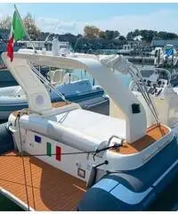 Artigiana Battelli 8,50 DIESEL Mercruiser 320CV Artigiana Battelli 8,50 DIESEL Mercruiser 320CV