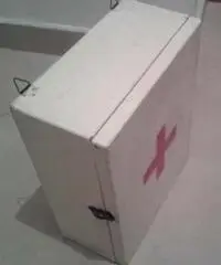 Armadietto di primo soccorso Croce Rossa - Mantova Armadietto di primo soccorso Croce Rossa - Mantova