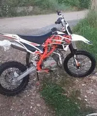 Pit-Bike Pit-Bike