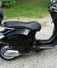 Vespa 125 sprint 3v ie Vespa 125 sprint 3v ie