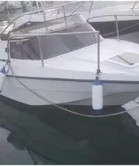 Barca cabinata fuoribordo rio onda 500 Barca cabinata fuoribordo rio onda 500