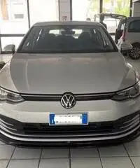 VOLKSWAGEN Golf 8ª serie - 2021