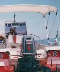 Barca open 5m con cabina a prua, 60CV e carrello Barca open 5m con cabina a prua, 60CV e carrello